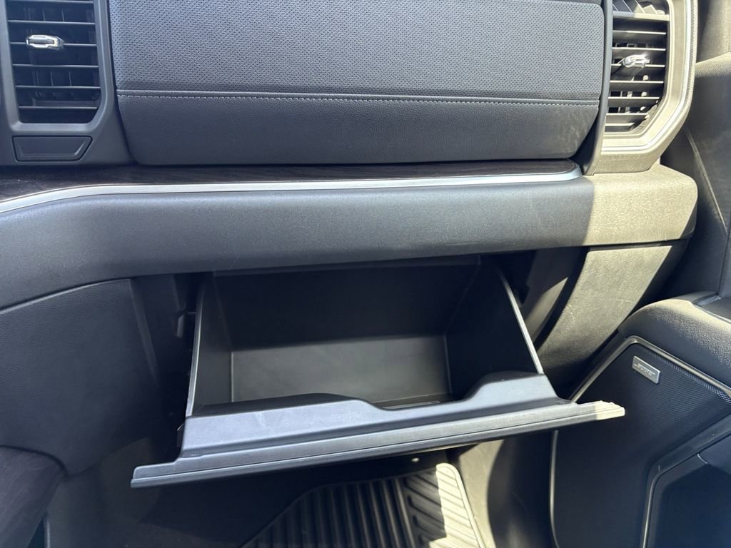Used 2023 Chevrolet Silverado 1500 LTZ w/ LTZ Premium Package image 10