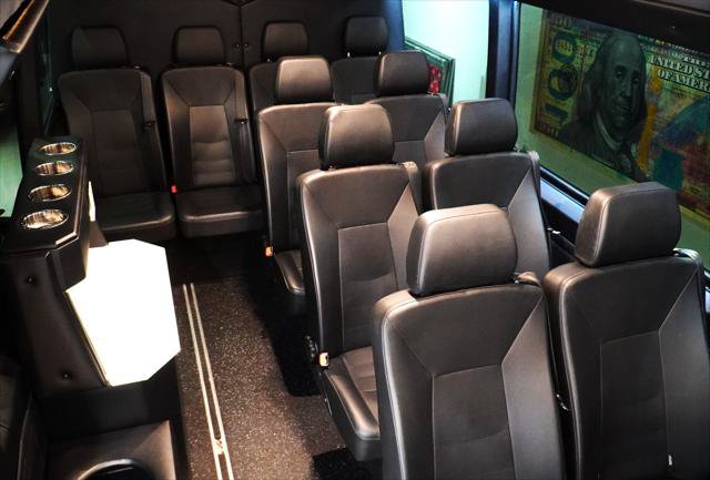 Used 2020 Mercedes-Benz Sprinter 3500 image 15