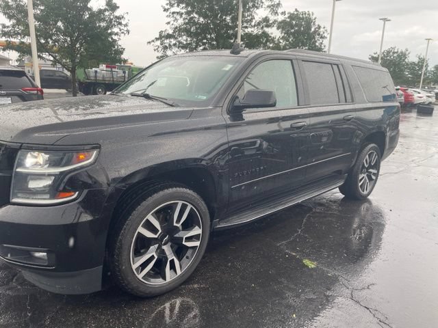 Used 2019 Chevrolet Suburban Premier AWD/4WD image 4