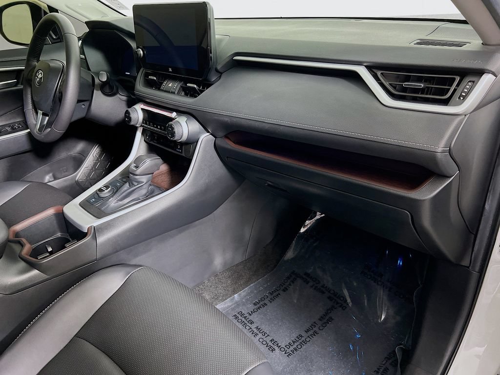Used 2024 Toyota RAV4 Limited w/ Weather Package AWD/4WD image 29
