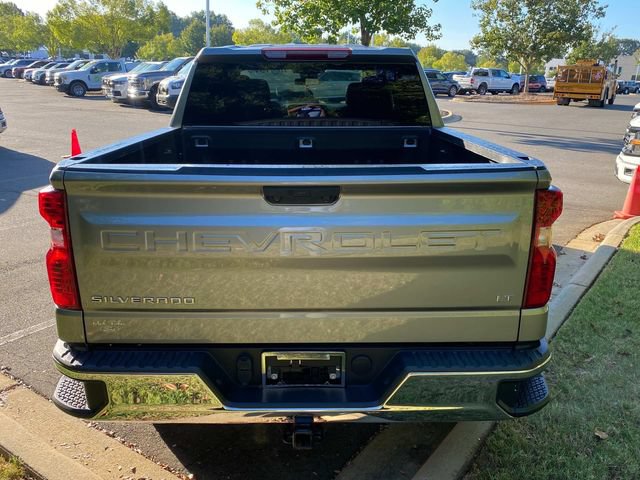Used 2024 Chevrolet Silverado 1500 LT AWD/4WD image 30