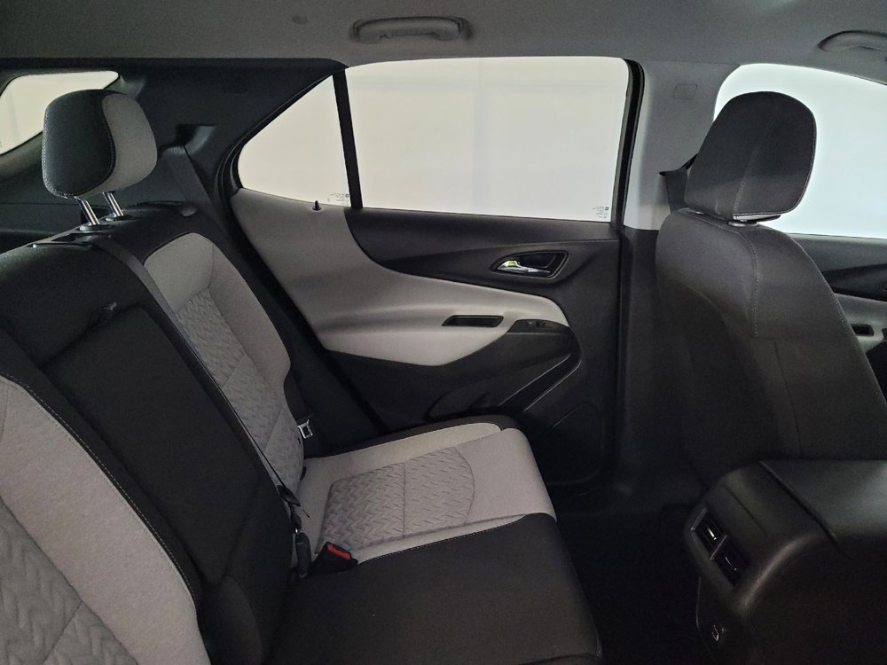 Used 2022 Chevrolet Equinox LT FWD image 19