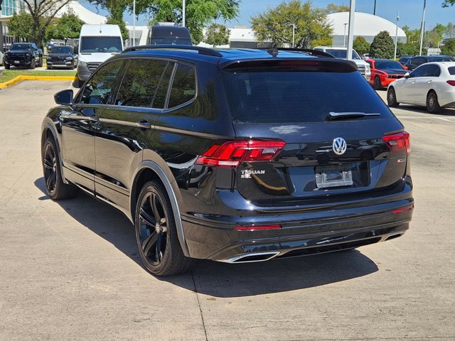 Used 2019 Volkswagen Tiguan S image 8