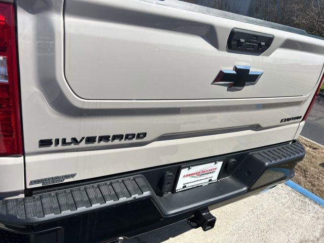 New 2026 Chevrolet Silverado 1500 Custom Trail Boss w/ LPO, Dark Essentials Package image 5