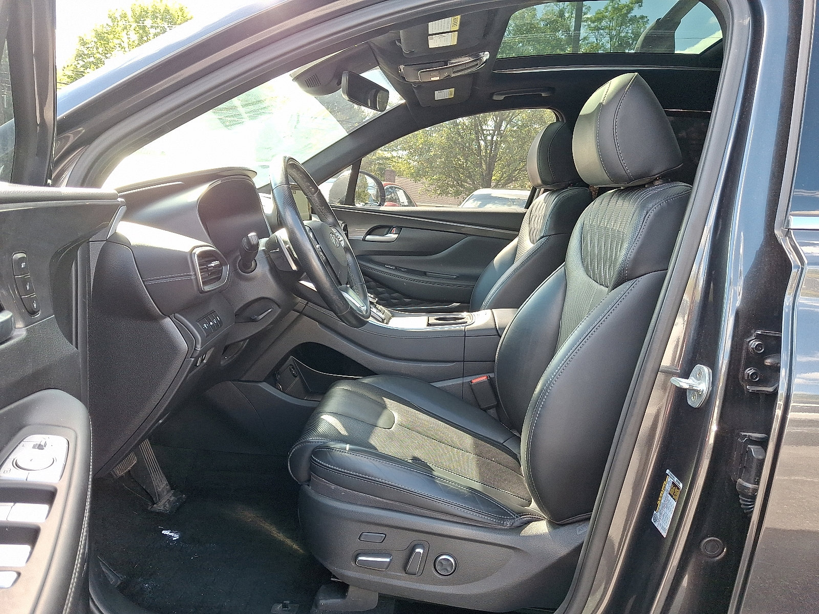 Used 2023 Hyundai Santa Fe Calligraphy image 13