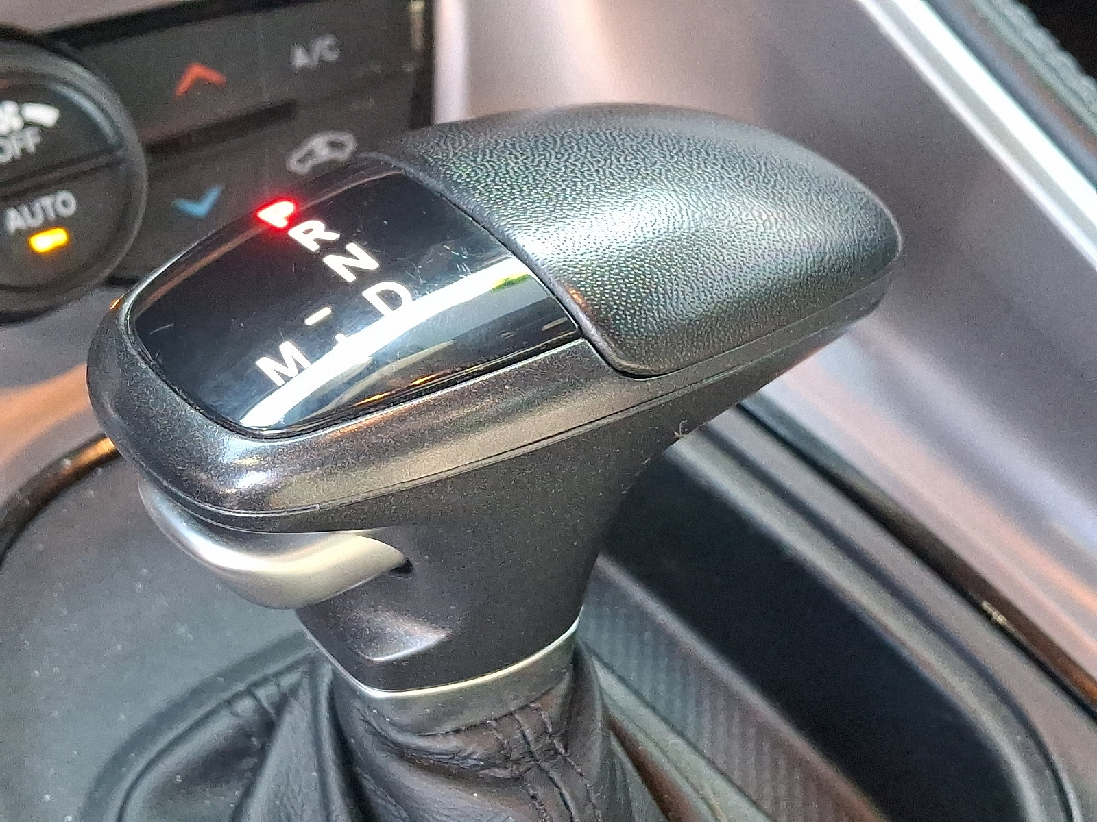 Used 2021 Dodge Challenger GT w/ Plus Package image 15