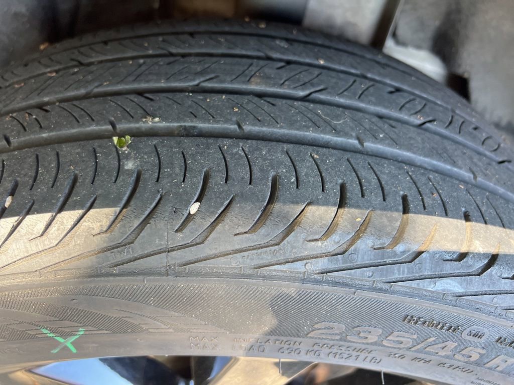 Used 2018 Ford Escape SEL w/ SEL Sport Appearance Package image 10