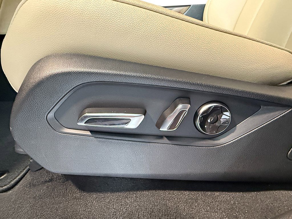 New 2026 Acura MDX SH-AWD image 22