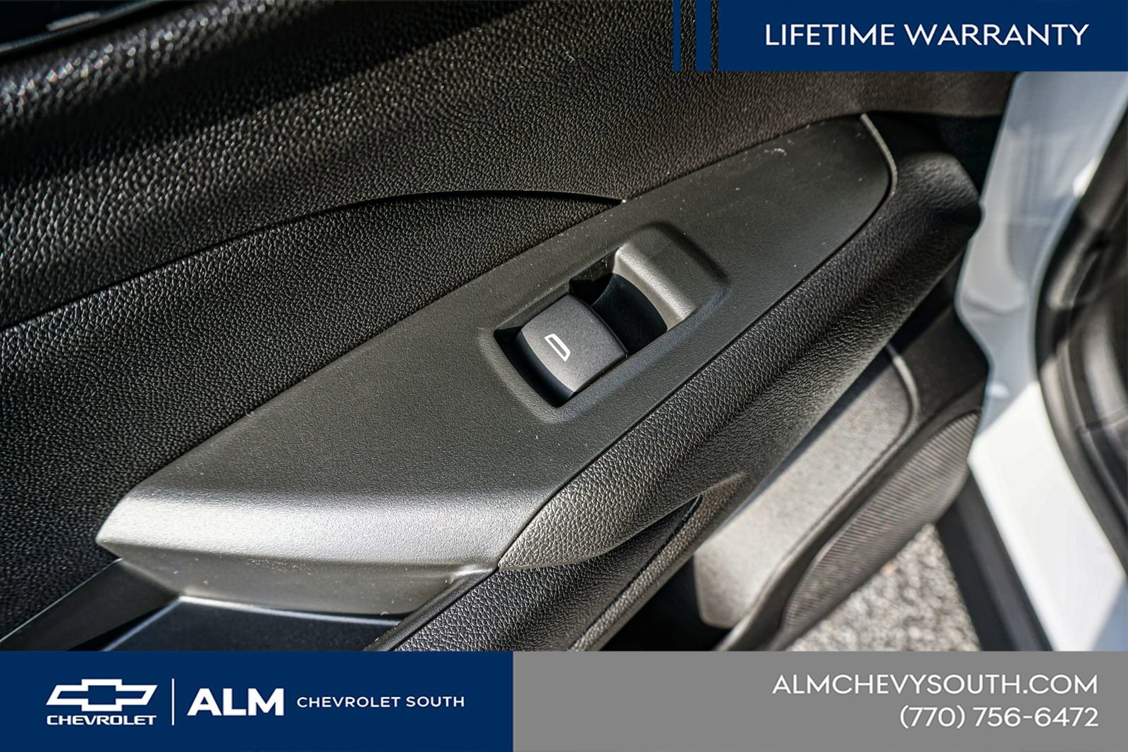 New 2026 Chevrolet Trax RS w/ Sunroof Package image 55