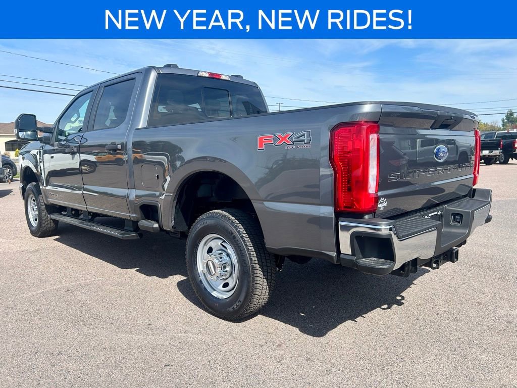 New 2025 Ford F250 XL image 4