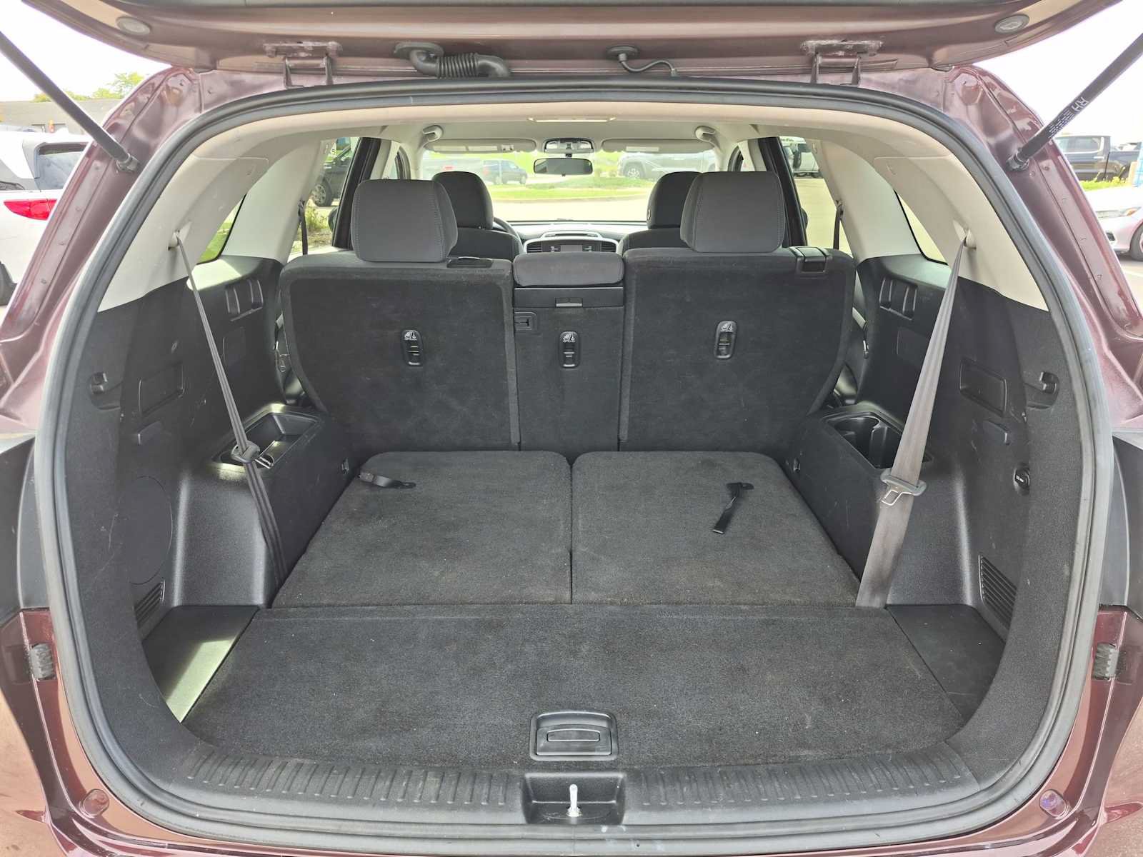 Used 2018 Kia Sorento FWD V6 image 30