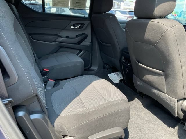 Used 2023 Chevrolet Traverse LT FWD image 20
