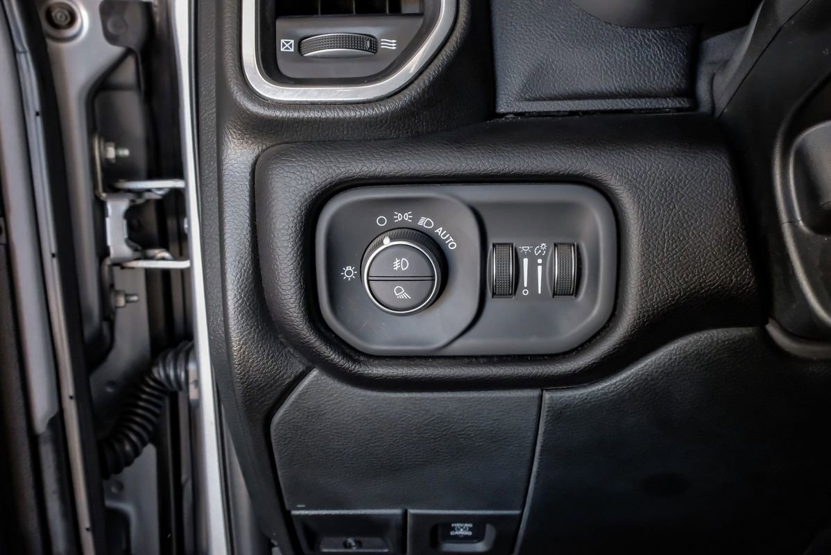 Used 2024 RAM 3500 Laramie w/ Night Edition image 27