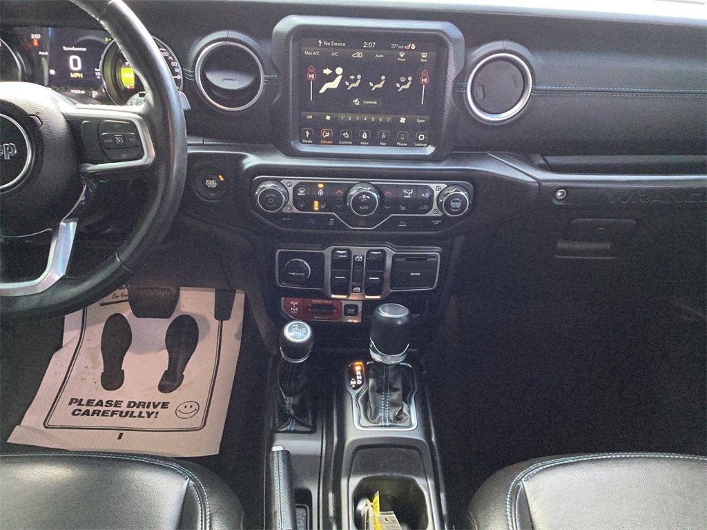 Used 2022 Jeep Wrangler Unlimited Rubicon 4xe w/ Cold Weather Group image 15