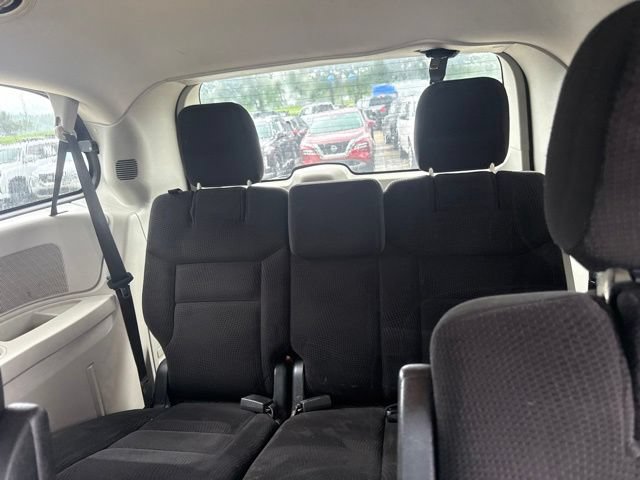 Used 2018 Dodge Grand Caravan SE FWD image 35