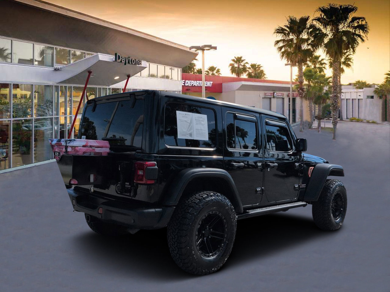 Used 2019 Jeep Wrangler Unlimited Rubicon w/ Uconnect 4C Nav & Sound Group AWD/4WD image 3
