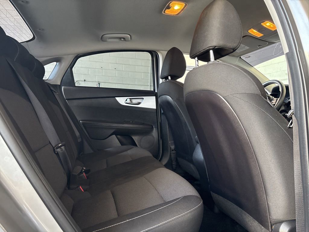 Used 2022 Kia Forte LXS FWD image 18