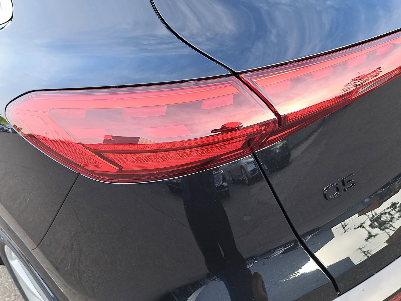 New 2025 Audi Q5 Premium Plus image 37