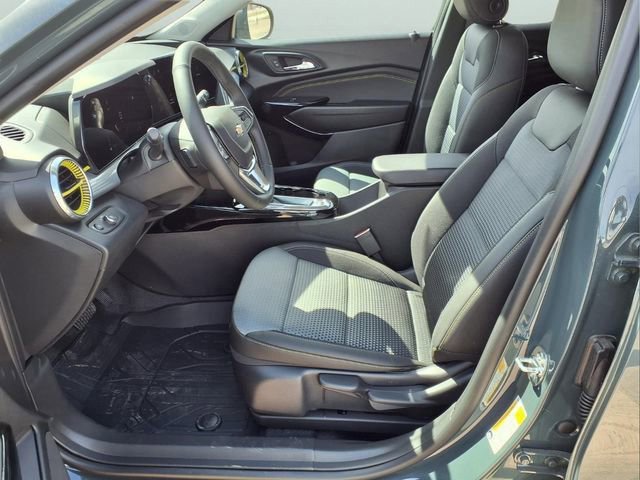 New 2026 Chevrolet Trax LT w/ Driver Confidence Package FWD image 26