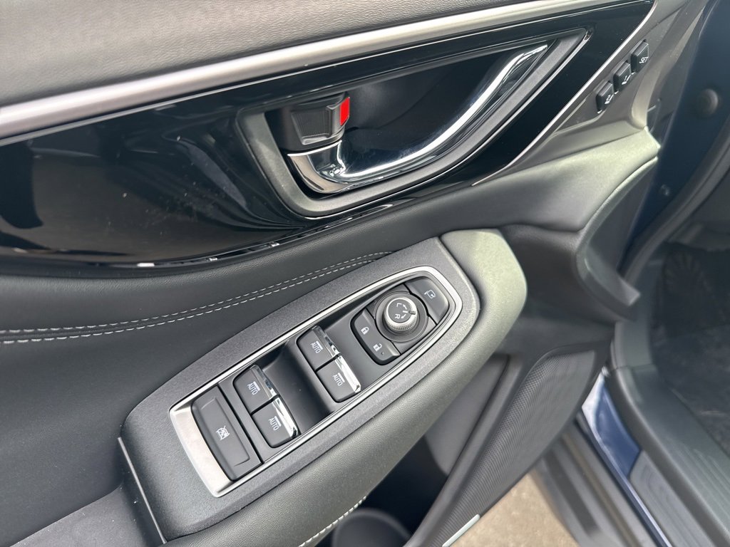 New 2025 Subaru Outback Touring XT image 9
