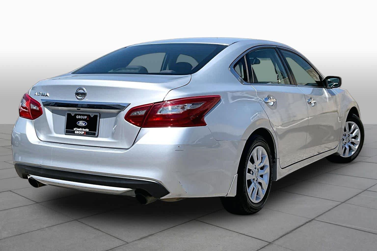 Used 2018 Nissan Altima 2.5 S w/ S Convenience Package FWD image 15