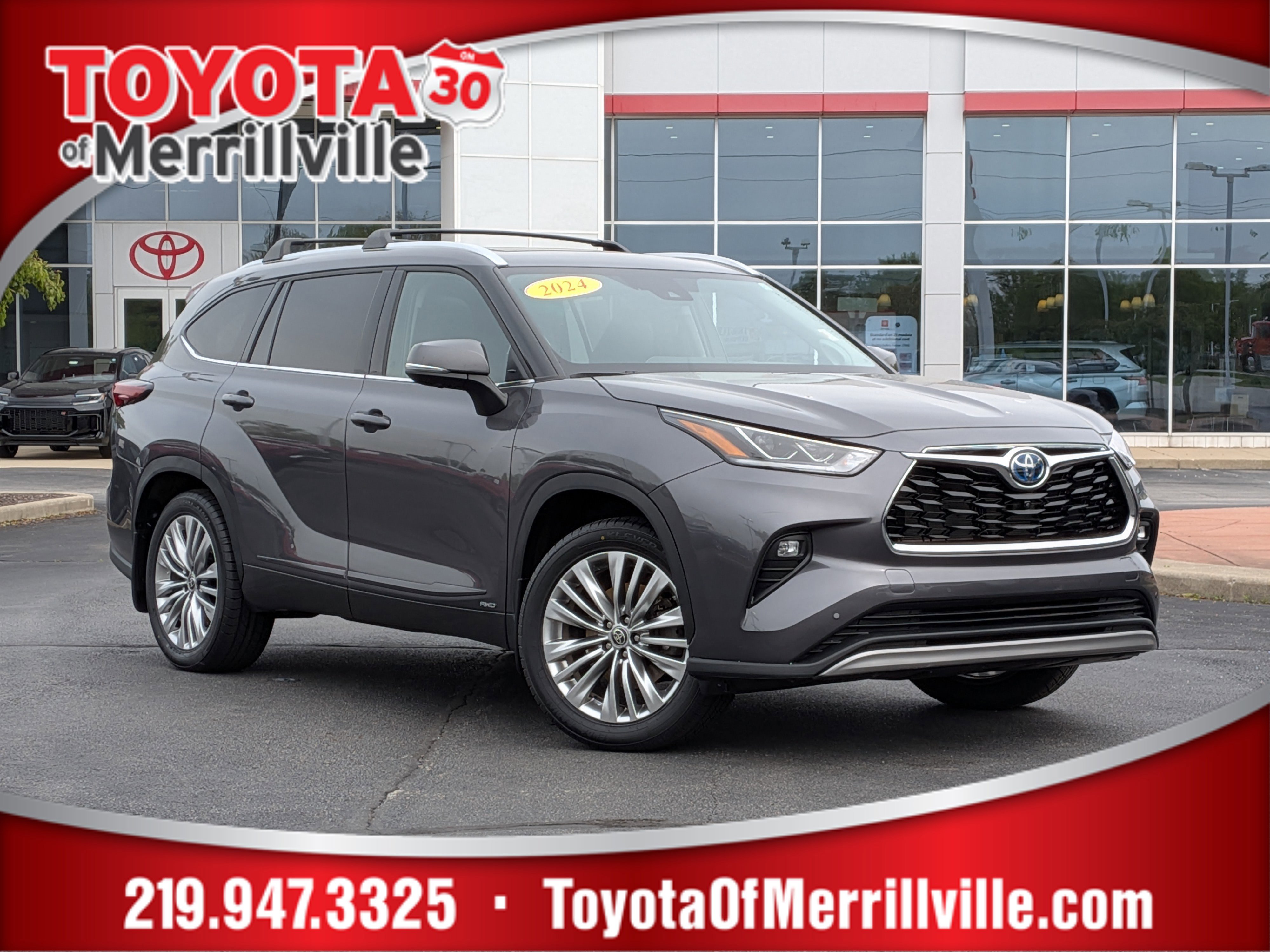 Used 2024 Toyota Highlander Platinum