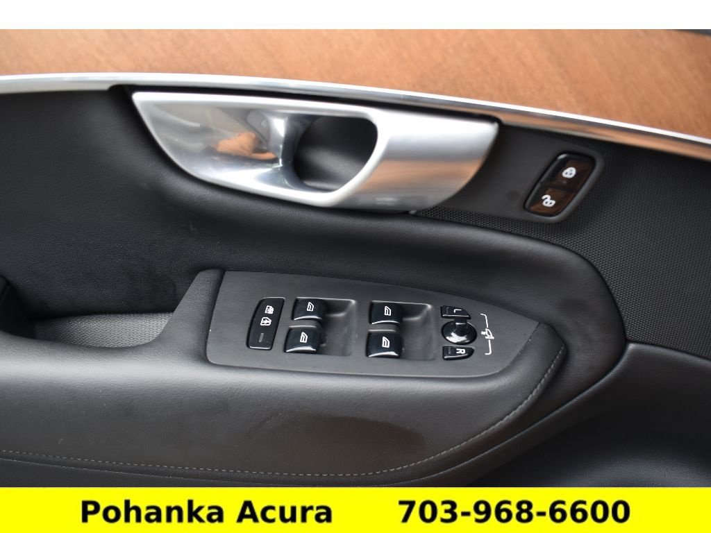 Used 2024 Volvo XC90 T8 Plus AWD/4WD image 23