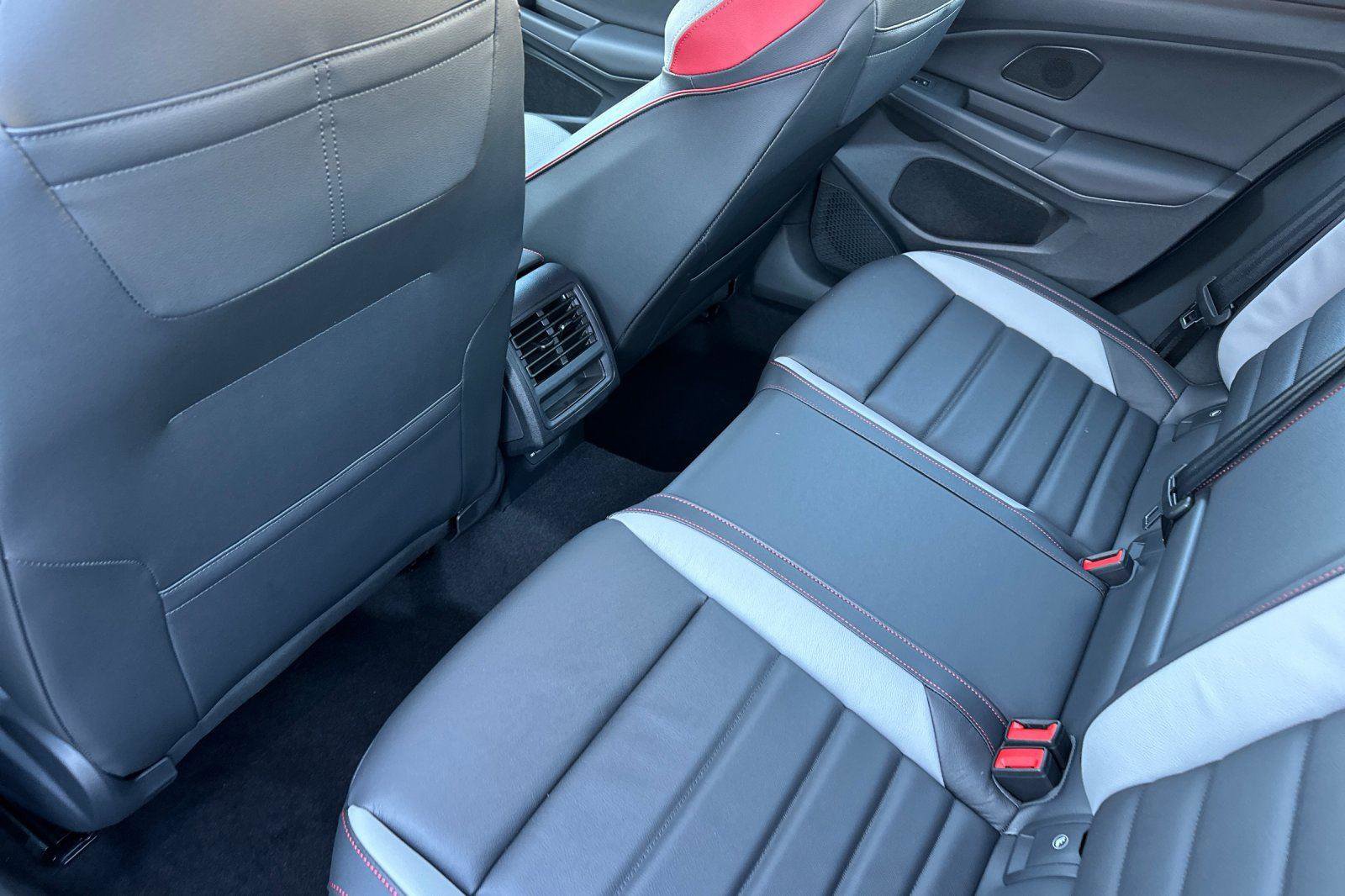 New 2026 Volkswagen GTI SE image 11