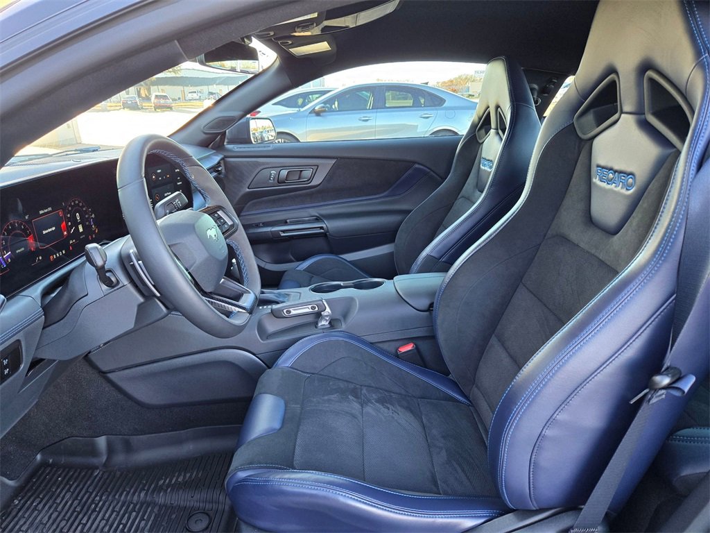 Used 2025 Ford Mustang Dark Horse w/ Dark Horse Handlin Package image 9