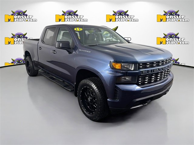 Used 2019 Chevrolet Silverado 1500 Custom image 3