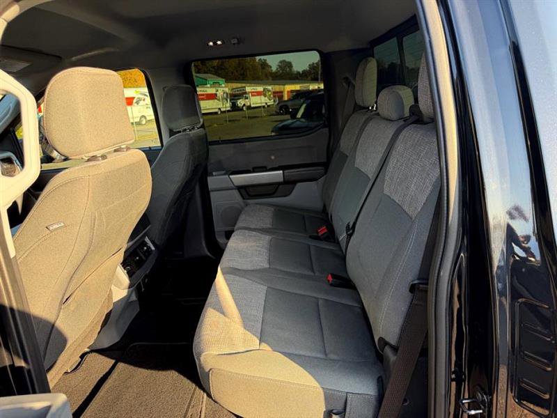 Used 2024 Ford F250 XLT w/ FX4 Off-Road Package image 29