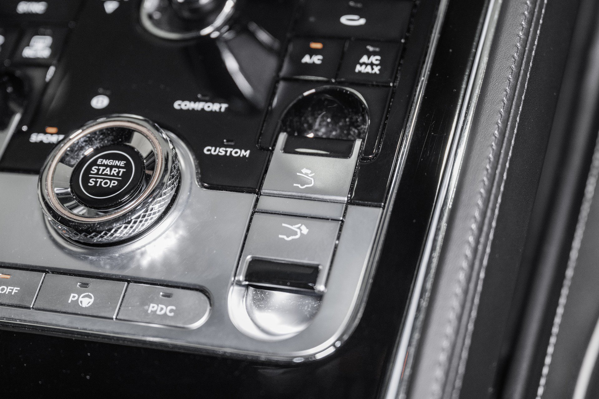 Used 2020 Bentley Continental GT AWD/4WD image 40