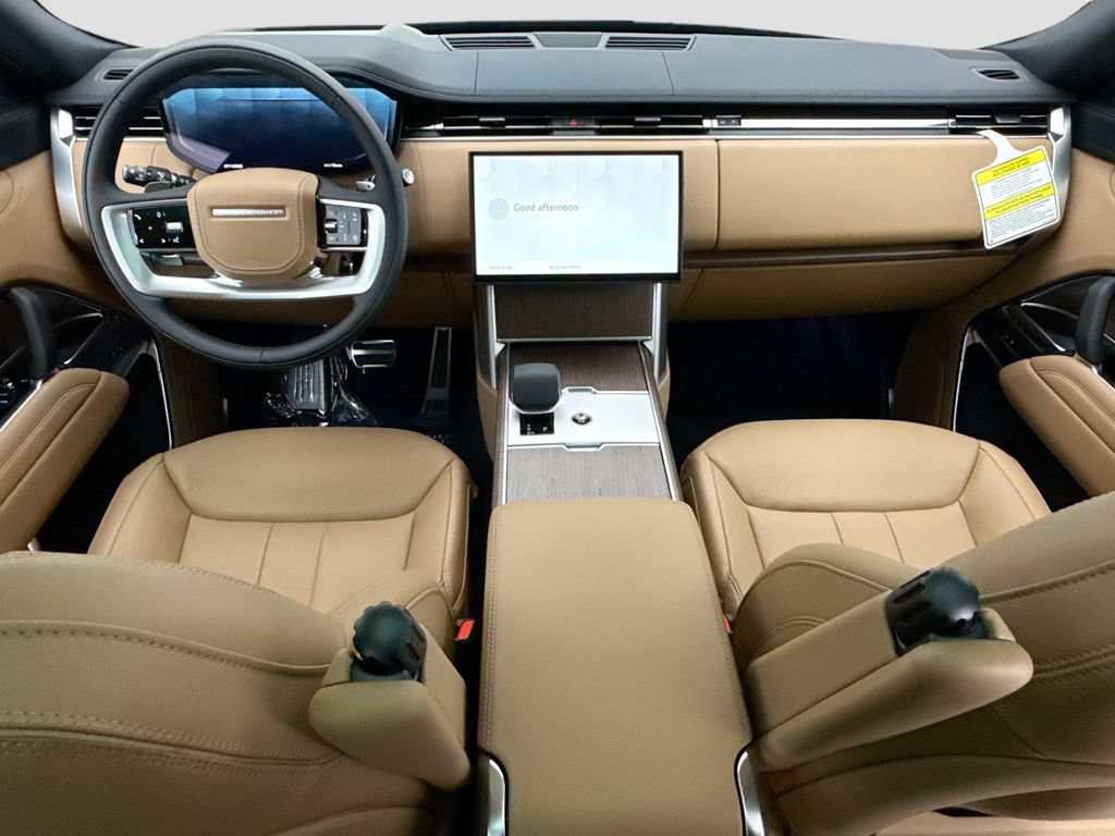 New 2026 Land Rover Range Rover Long Wheelbase SE AWD/4WD image 14