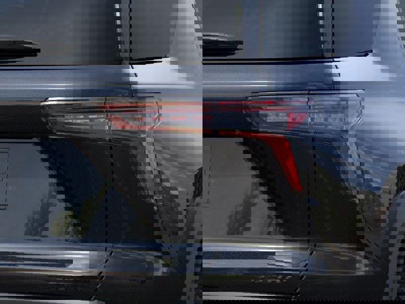 New 2025 Chevrolet Equinox ACTIV image 11