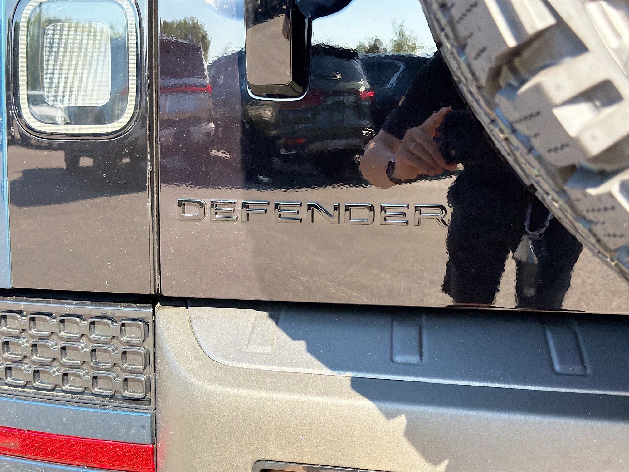 New 2026 Land Rover Defender 110 OCTA image 11