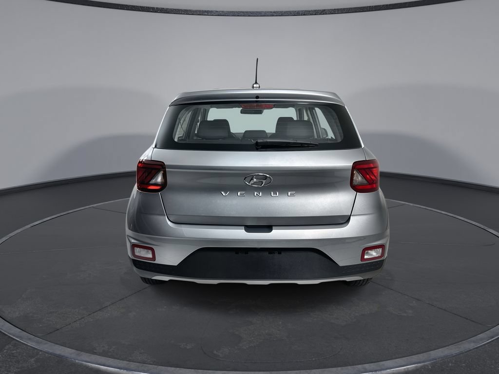 New 2026 Hyundai Venue SE FWD image 7