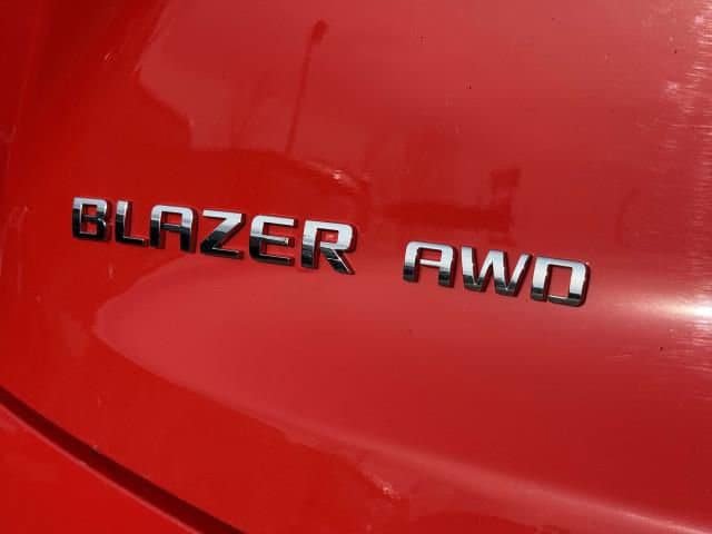 Used 2025 Chevrolet Blazer LT AWD/4WD image 7