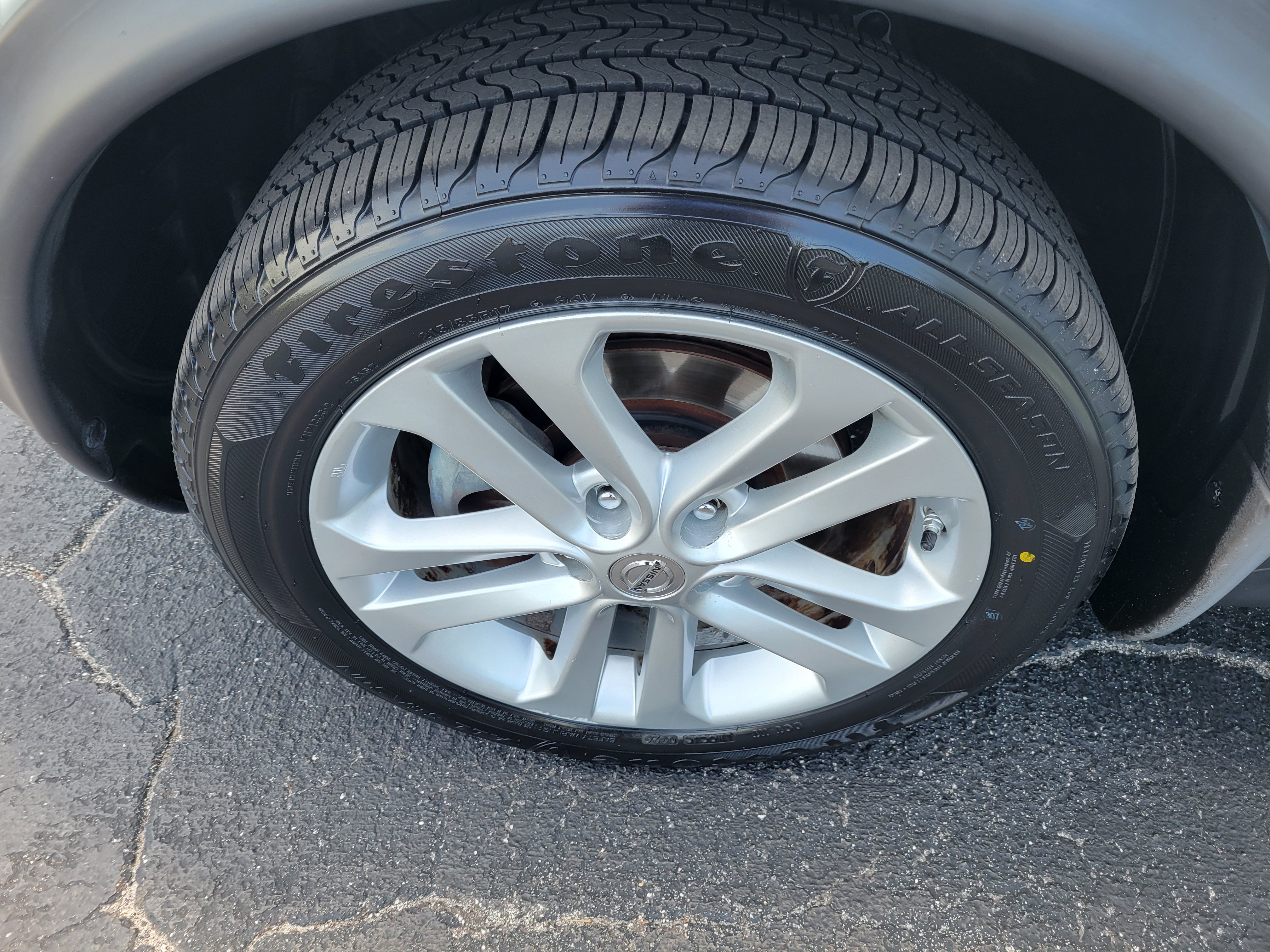 Used 2012 Nissan Juke SV w/ Chrome Pkg FWD image 30