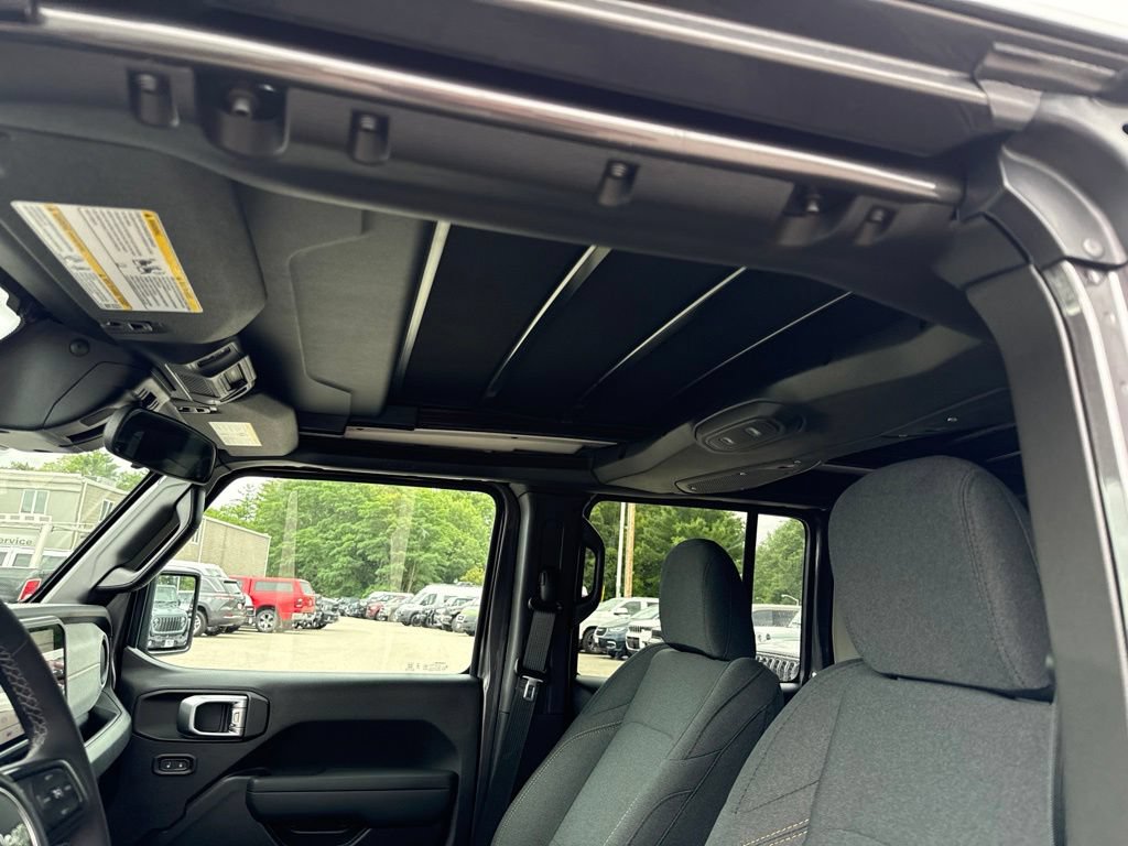 New 2026 Jeep Wrangler Unlimited Sport AWD/4WD image 16