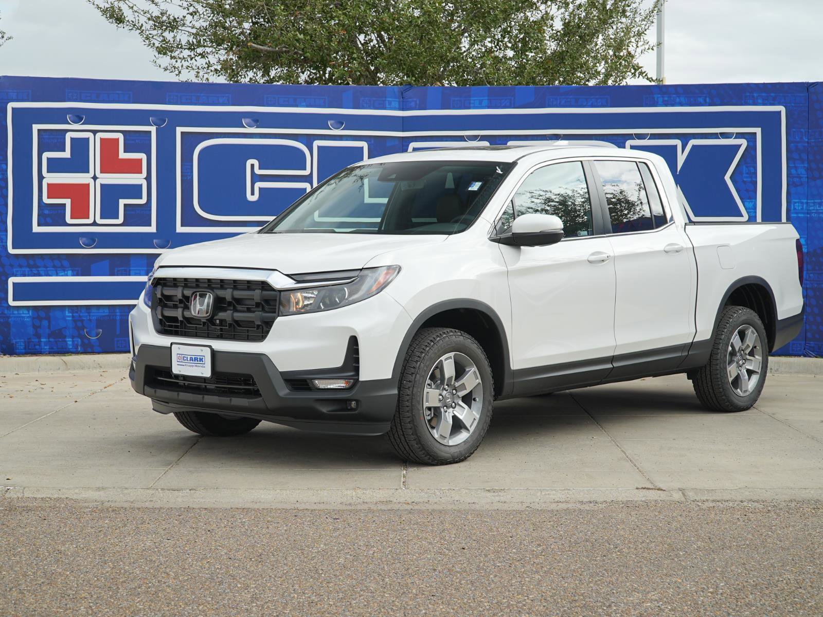 New 2026 Honda Ridgeline RTL