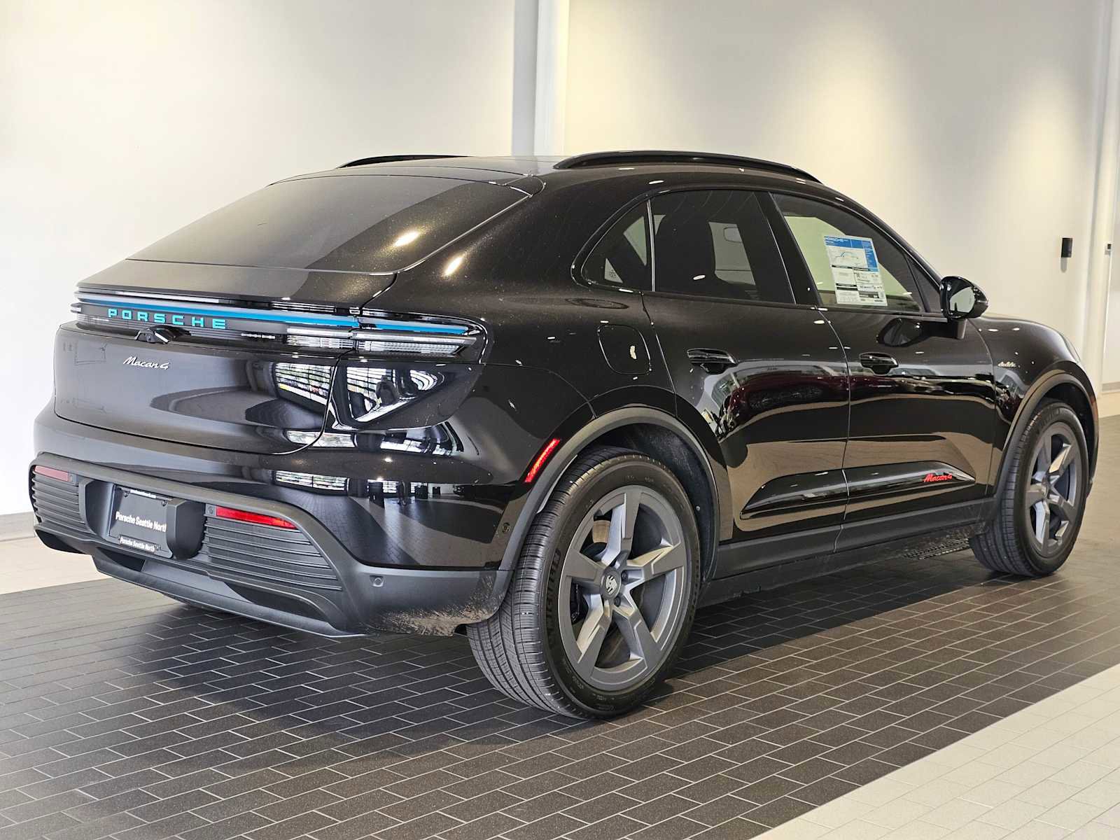 New 2024 Porsche Macan 4 Electric image 7