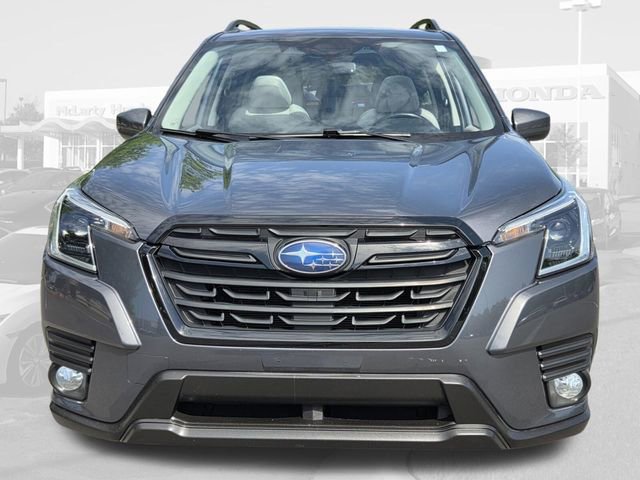 Used 2023 Subaru Forester Premium image 5