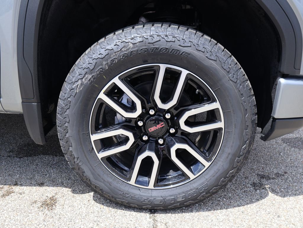 New 2026 GMC Sierra 1500 AT4 AWD/4WD image 34