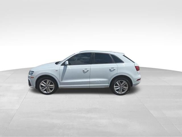 Used 2018 Audi Q3 2.0T Premium w/ Convenience Package AWD/4WD image 4