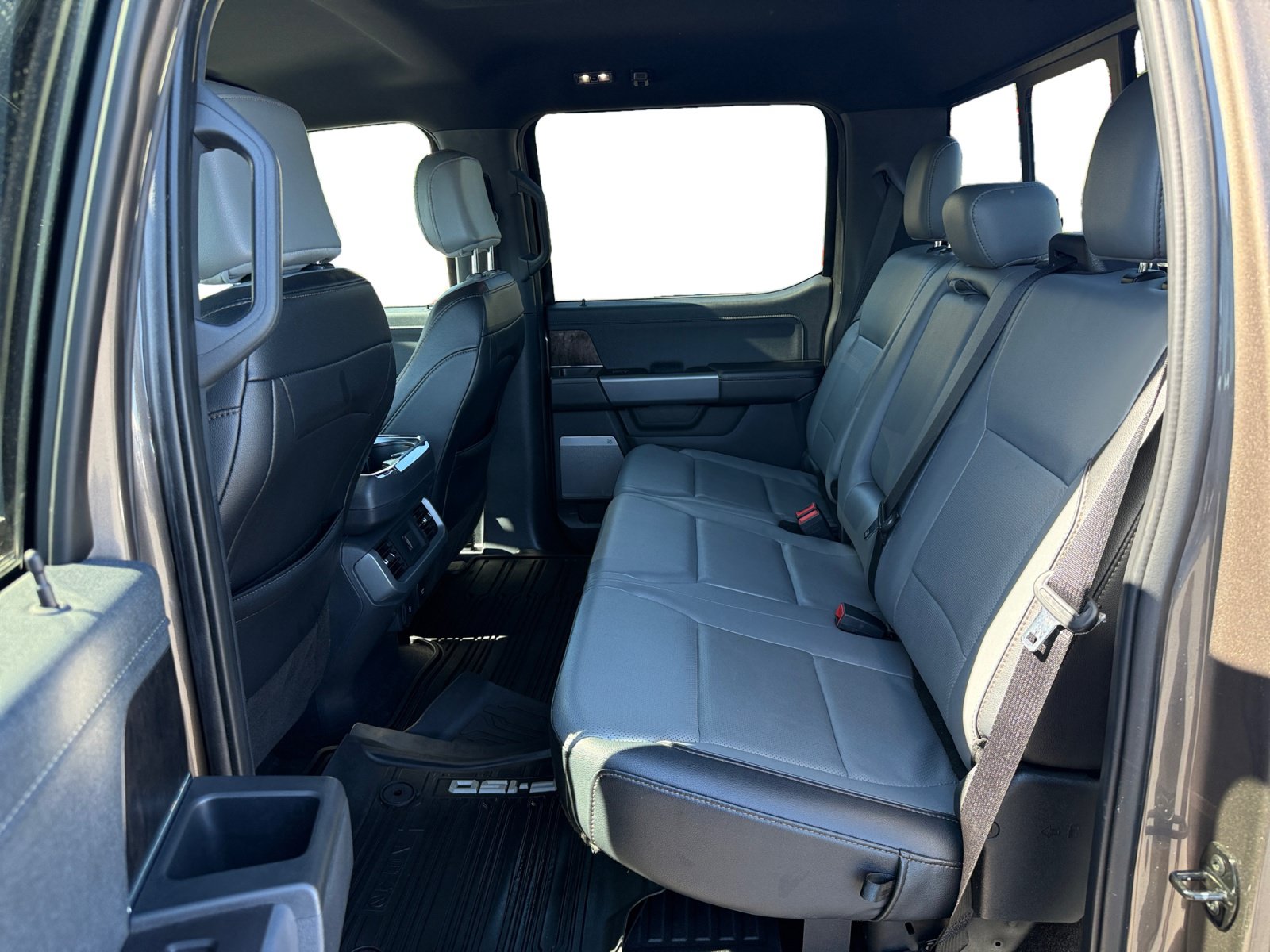 Used 2022 Ford F150 Lightning Lariat AWD/4WD image 16