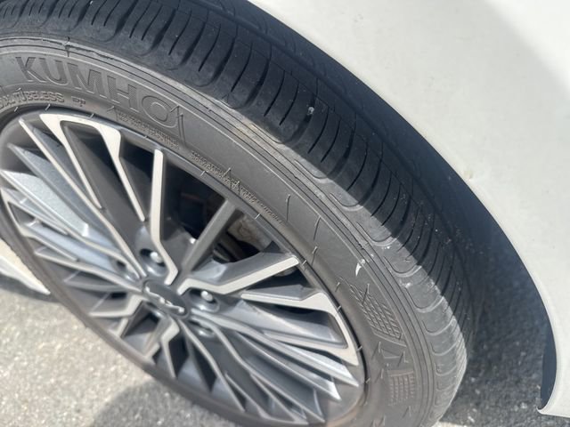 Used 2023 Kia Forte GT-Line image 5