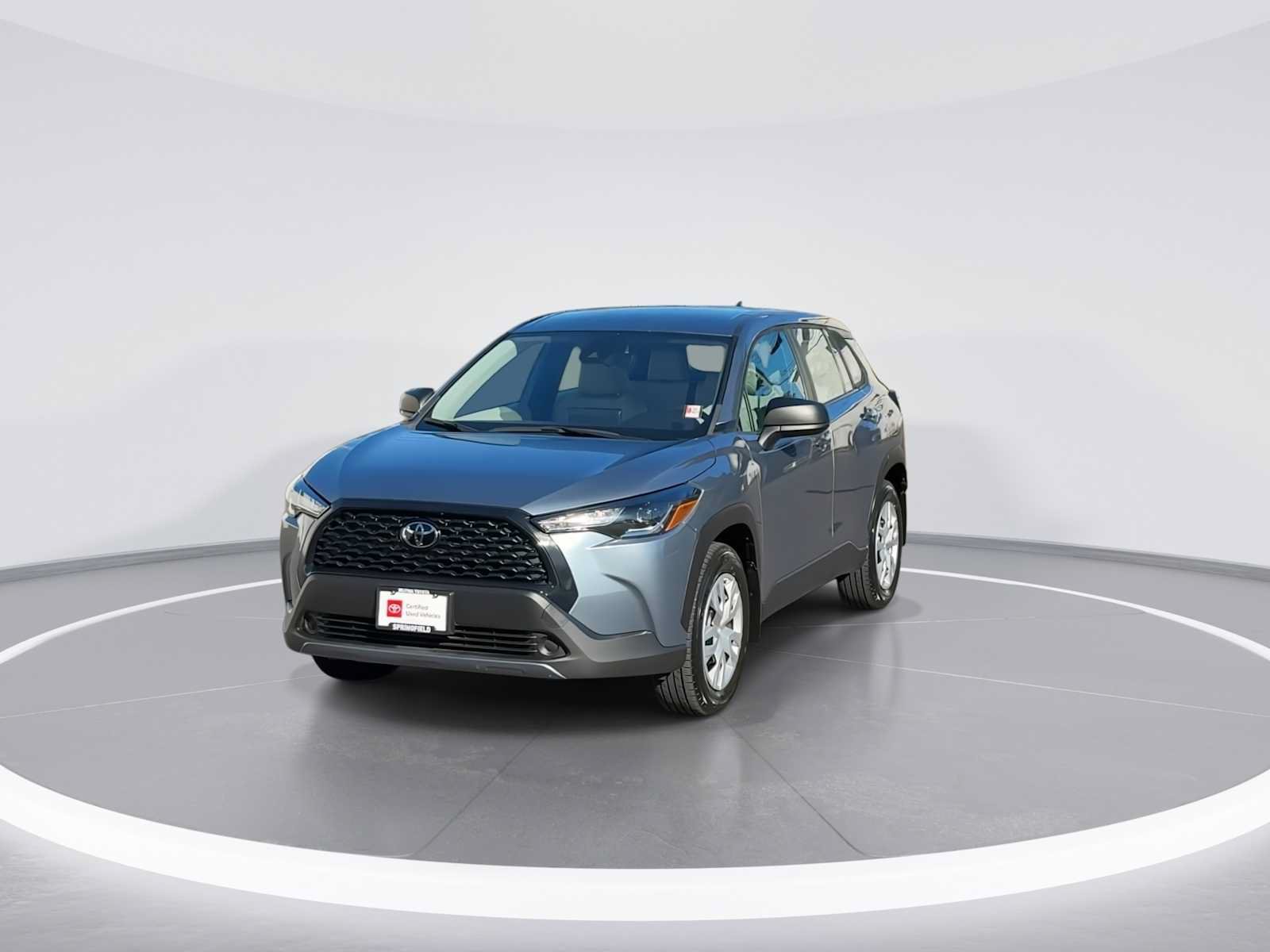 Certified 2022 Toyota Corolla Cross L AWD/4WD image 3
