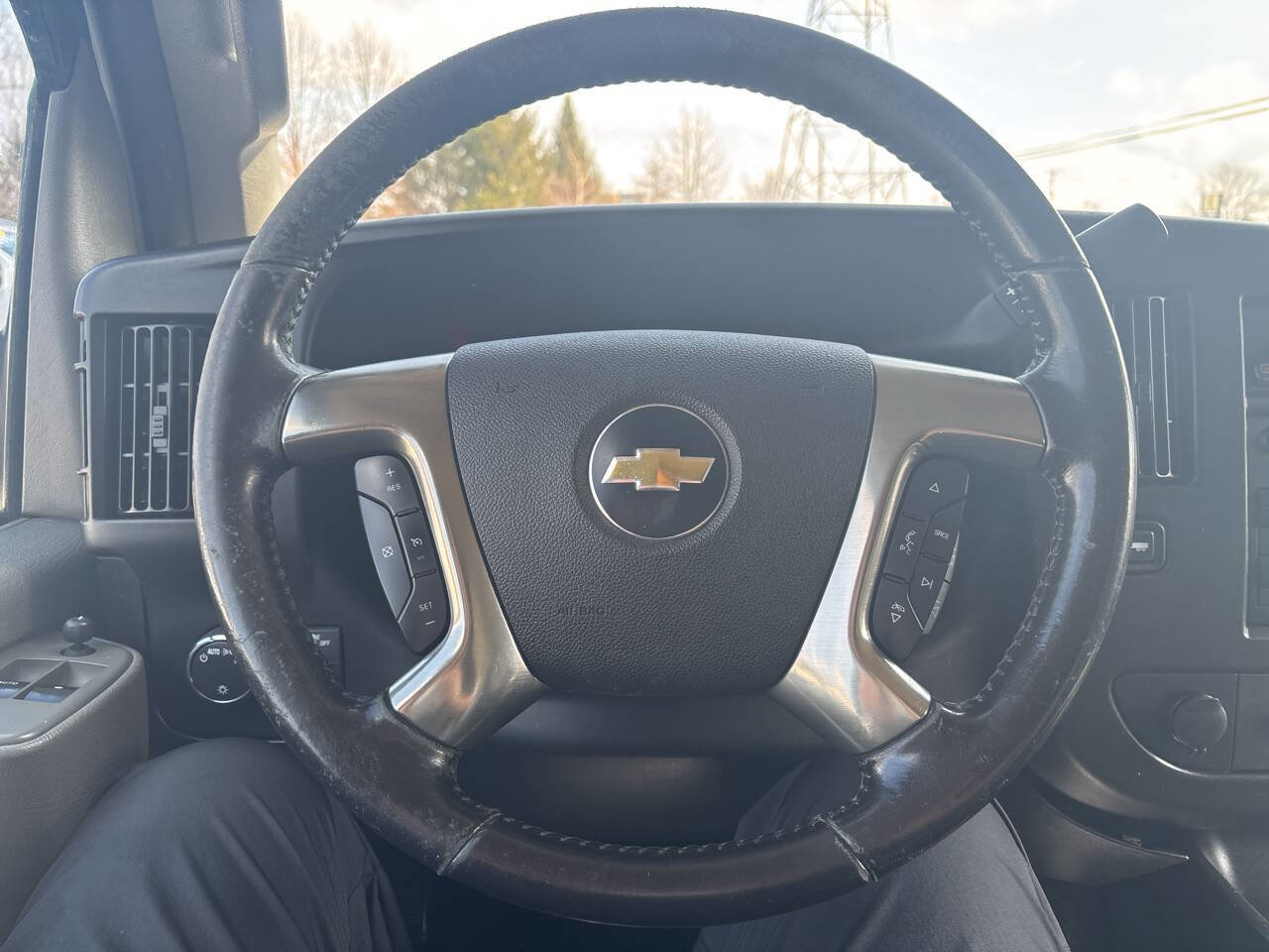 Used 2019 Chevrolet Express 2500 w/ Communications Package RWD image 19