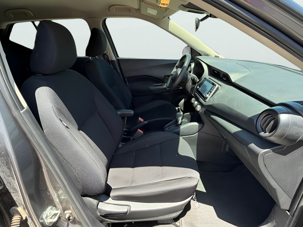 Used 2023 Nissan Kicks S FWD image 19
