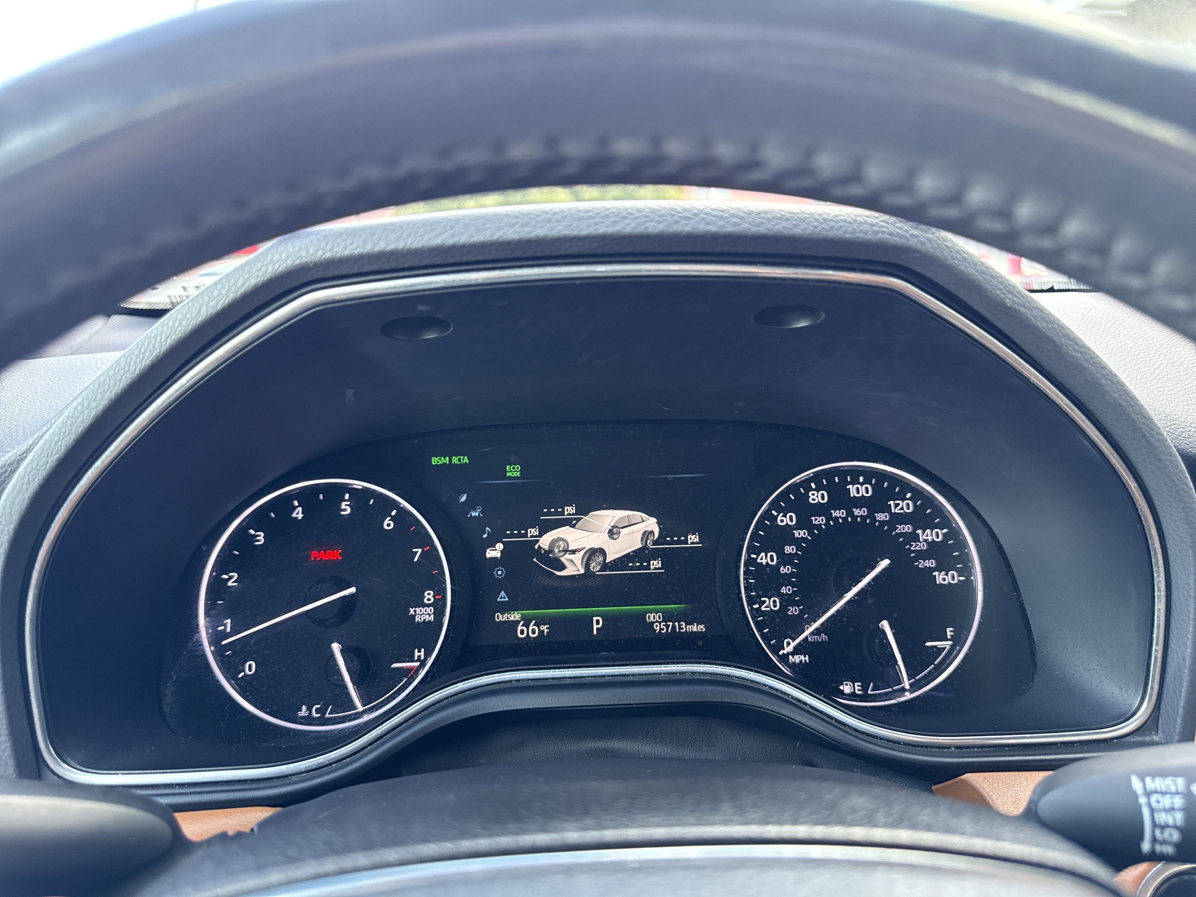 Used 2019 Toyota Avalon Limited w/ All Weather Liner Package image 18